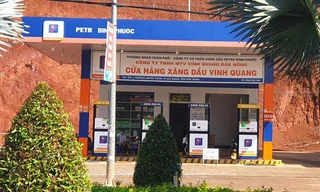 Cửa hàng xăng dầu bị phát hiện bán hơn 10 m3 xăng giả