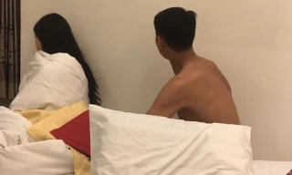 Nữ tiếp viên nhà hàng bán dâm trong khách sạn trung tâm Sài Gòn