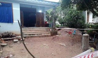 Công an khám nghiệm hiện trường