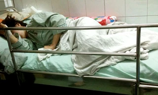 Bệnh nhân vừa trải qua một cuộc tiểu phẫu giới tính