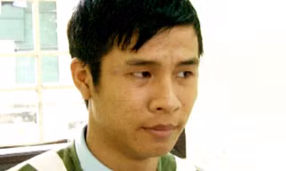 Tên Chương dù chỉ 15 tuổi nhưng đã tỏ ra rất liều lĩnh khi đi giật dây chuyền giữa đường