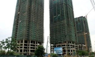 Hà Nội: Chung cư ồ ạt bán, chênh 'khủng' hết thời