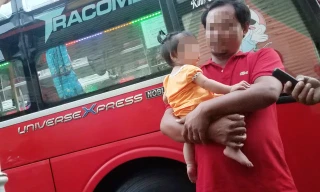 Làm việc với công an, anh T. cho biết bé gái là con của mình và vụ việc là do mâu thuẫn tình cảm vợ chồng.