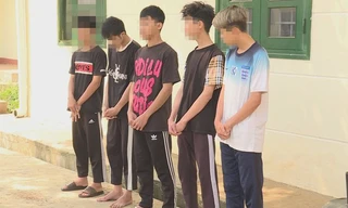 Bé gái 12 tuổi bị 5 thanh, thiếu niên hiếp dâm trong đêm