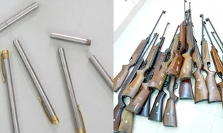 Số súng dạng bút và tang vật vụ án được cảnh sát thu giữ