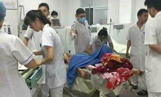Nạn nhân được cấp cứu tại bệnh viện trong tình trạng nguy kịch