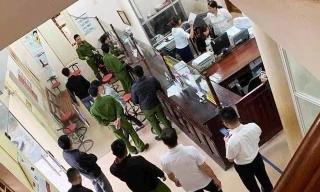 Nhân viên ngân hàng bị cướp dí súng vào đầu, lấy hàng trăm triệu đồng