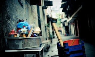 Nhiều hộ kinh doanh ở quận Hoàn Kiếm gặp khó khăn khi chính quyền lập lại trật tự đô thị. Ảnh chỉ mang tính minh hoạ