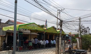 Đám tang tại nhà Trung