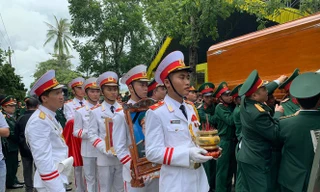 Những hình ảnh xúc động trong lễ truy điệu 13 chiến sĩ hy sinh