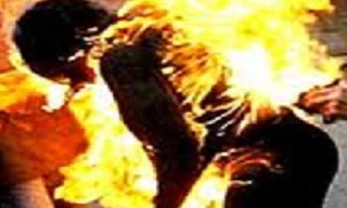 Điều tra vụ nữ sinh 13 tuổi tự thiêu