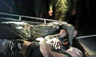 Hai nghi can trộm cắp bị dân vây đánh thương vong