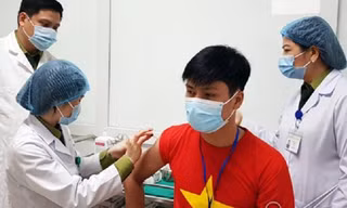 TPHCM: Nhiều người trong nhóm nguy cơ cao chưa tiêm vắc xin ngừa COVID-19