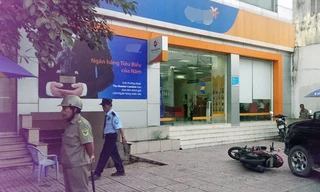 Cảnh sát phong tỏa hiện trường. Ảnh: Sơn Hòa