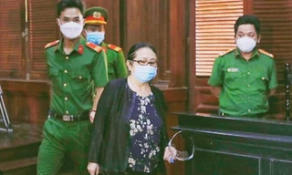 Bà Dương Thị Bạch Diệp tại phiên tòa.