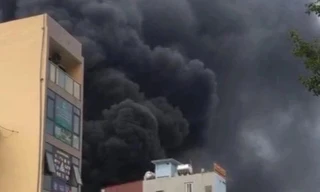 Xác định được nguyên nhân khói đen bao trùm chung cư ở Lê Văn Lương