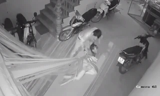 Kinh hoàng cảnh chủ nhà nghỉ bị chém hàng trăm nhát trong đêm