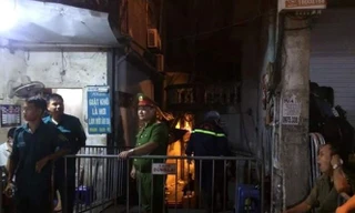 Cơ quan chức năng phong tỏa khu vực xảy ra cháy.