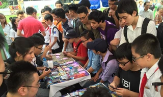 Giới trẻ Hà Nội chi tiền triệu mua bài magic