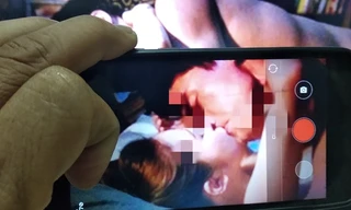 Tống tiền bạn gái bằng ảnh khỏa thân