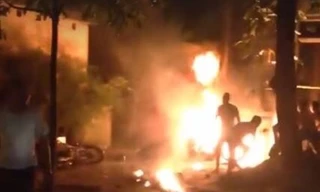 Người đàn ông 40 tuổi tưới xăng lên người vì thất tình