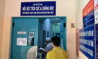 Bé C đang được chăm sóc đặc biệt tại bệnh viện