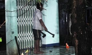 Hiếu cố thủ trong nhà dân trước khi bị bắt