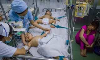 Cuộc chiến xuyên đêm chống dịch sởi ở viện Nhi Đồng 1