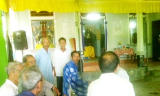 Đám tang của đôi vợ chồng xấu số - Ảnh: B.N.L