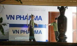 Lực lượng công an khám xét trụ sở Cty CP VN Pharma tại TP.Hồ Chí Minh