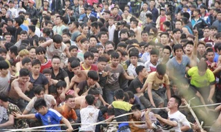 Nguy cơ vỡ trận vẫn còn đó. Ảnh: Nguyên Khánh