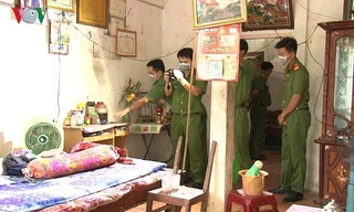 Nam thanh niên nghi bị cứa cổ tử vong tại nhà