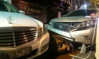 Hiện trường vụ tai nạn liên hoàn. Ảnh: Sơn Dương