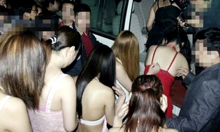 Nhân viên massage bán dâm giá nửa triệu đồng