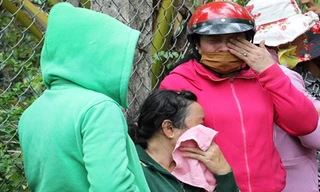 Người thân các nạn nhân đau đớn khi hay tin dữ