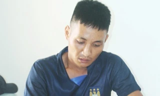 Đối tượng Nguyễn Văn Vũ viết tường trình tại cơ quan Công an