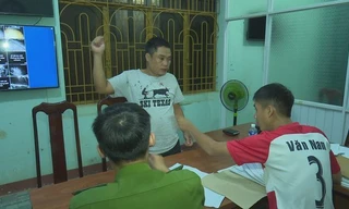 Đối tượng Hải tại cơ quan công an