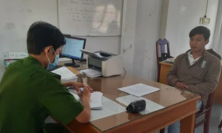 Nam tại cơ quan điều tra