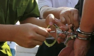 Cựu chi cục trưởng thi hành án ở Hậu Giang bị bắt