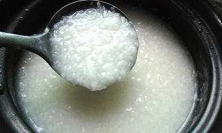 Điều tra nghi án 3 người bị đầu độc khi ăn cháo