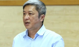 Thứ trưởng Bộ Y tế Nguyễn Trường Sơn nghỉ việc từ 1/11