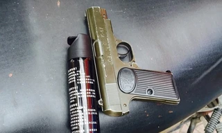 Hà Nội: Nổ súng trong quán bar, 2 người bị thương