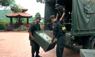 Thu giữ nhiều tài liệu ở trang trại của trùm giang hồ Vi 'ngộ'