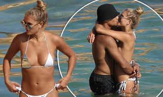 Sao truyền hình Anh quá nóng bỏng với bikini bé xíu, tình tứ bạn trai trên biển