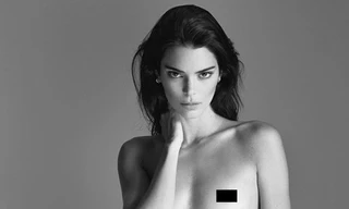 Kendall Jenner tung ảnh khoả thân trên mạng xã hội gây tranh cãi