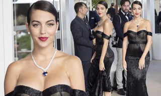 Bạn gái Cristiano Ronaldo khoe ngực đầy nóng bỏng trên thảm đỏ Cannes