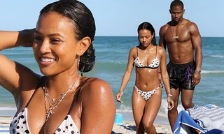 Người mẫu gốc Việt gợi cảm và nóng bỏng bên bạn trai ở biển