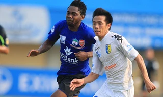 V-League suy thoái: khi bóng đá là khoản nợ xấu