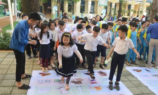 Trong thời gian tới, Thành Đoàn phối hợp với Hội LHPN và Hội TT&BVQTE tiếp tục đẩy mạnh các mô hình lắng nghe trẻ em nói. Ảnh: Giang Thanh