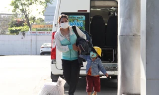 Cận Tết, khách dễ mua vé tàu, xe trống ghế ‘ngóng’ khách